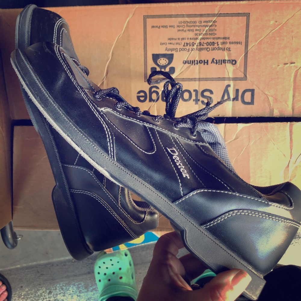 Dexter brand bowling shoes